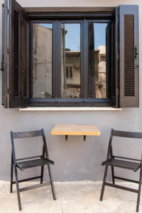 New! 1 Bedroom In The Centre Of Apartment